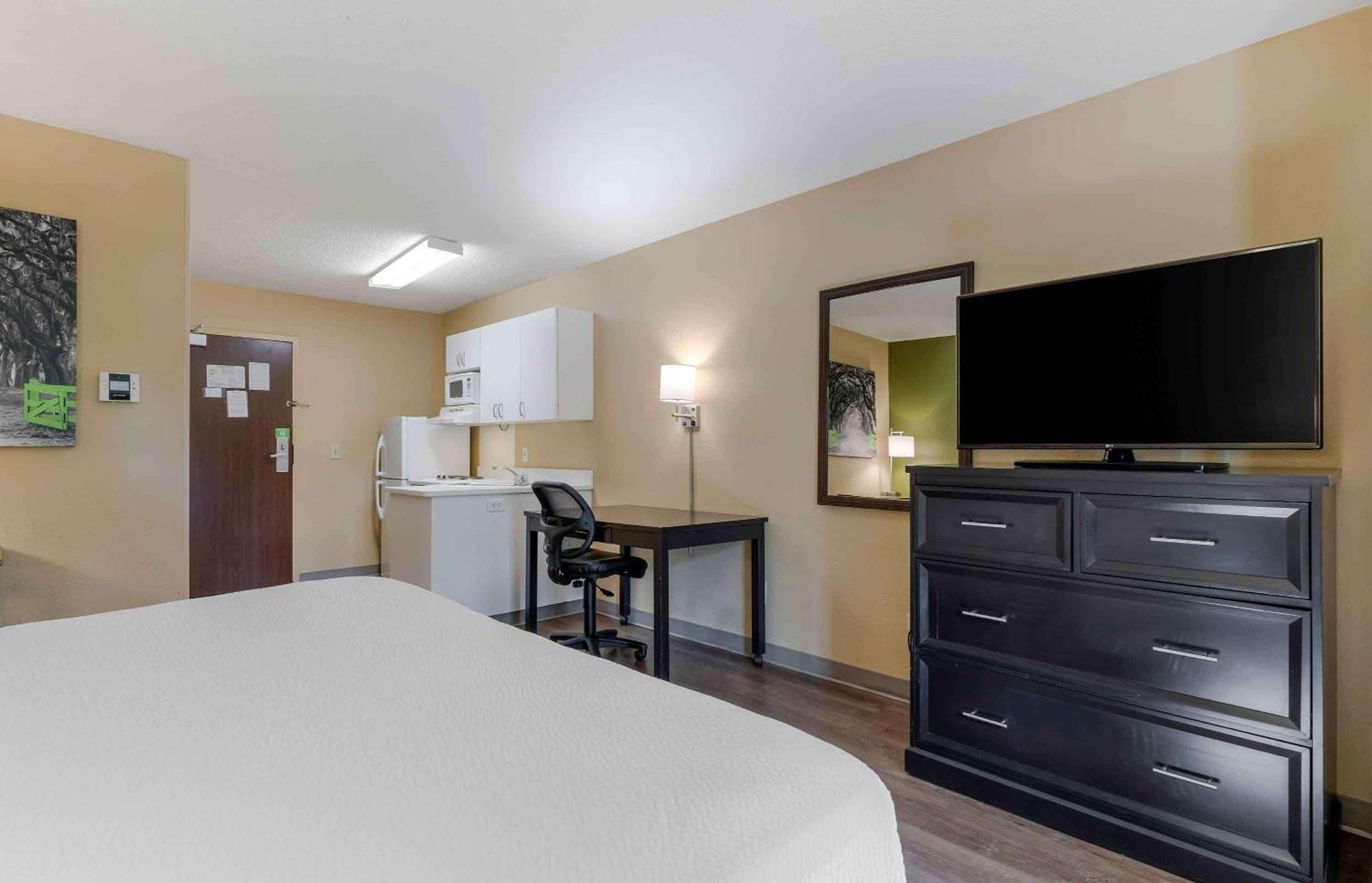 Extended Stay America Select Suites - Indianapolis - North - Кармел Екстер'єр фото