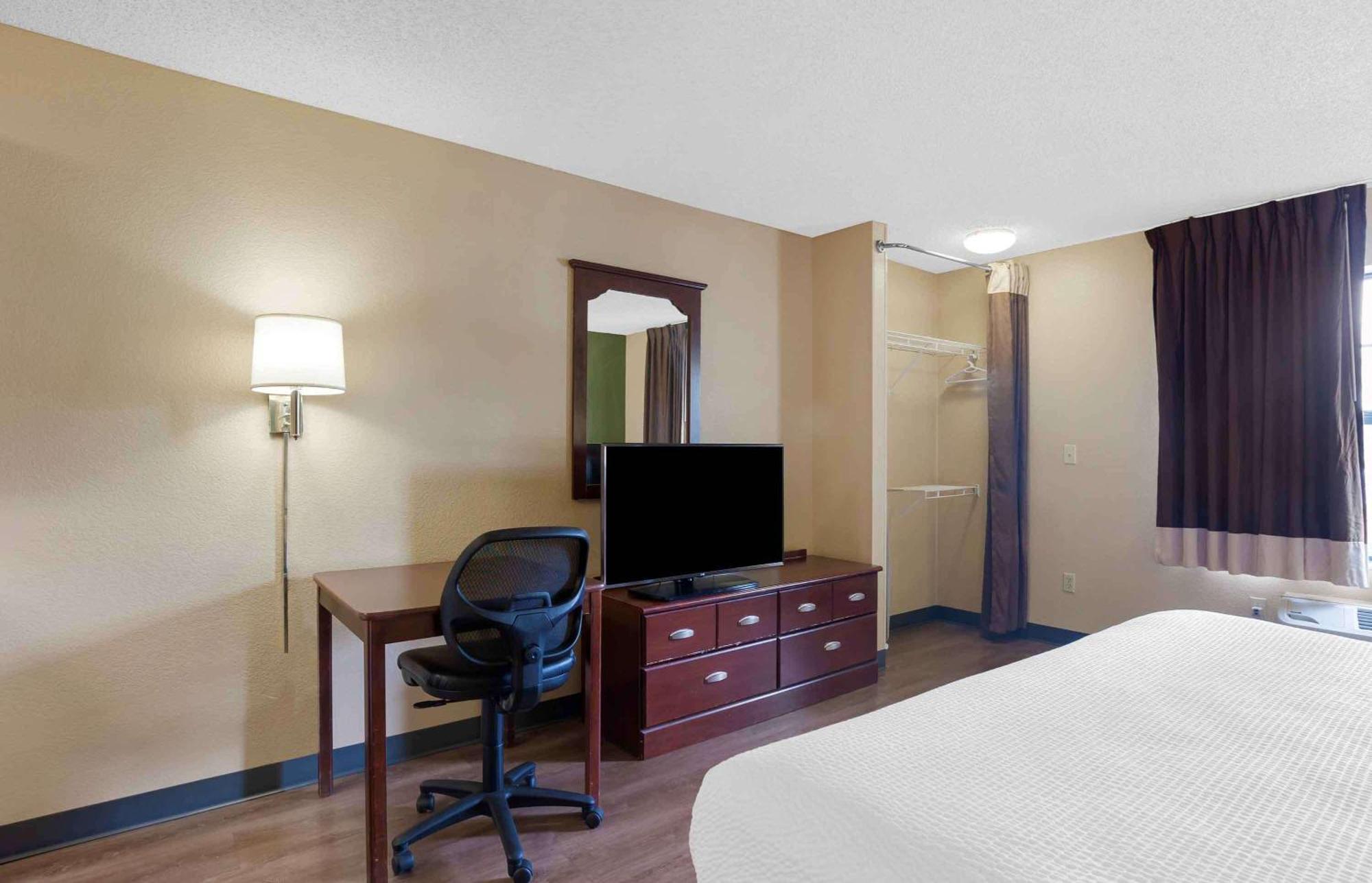 Extended Stay America Select Suites - Indianapolis - North - Кармел Екстер'єр фото
